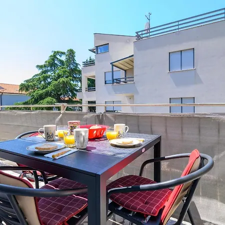 Apartment With A Parking Space - 19088 *