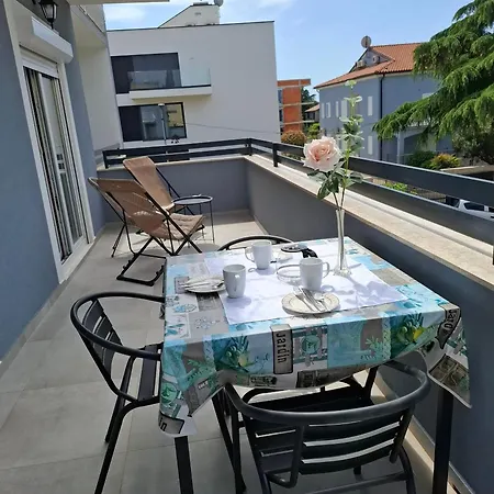 Apartament With A Parking Space - 19088 *