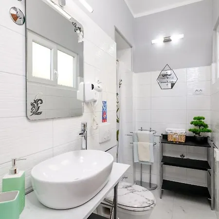 Appartement With A Parking Space - 19088 *